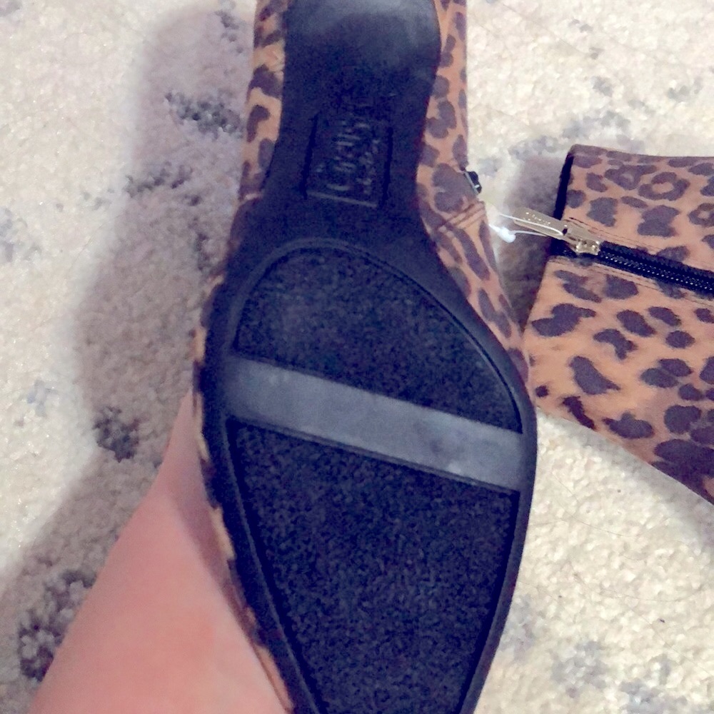 Sam Edelman Booties - Picture 3 of 6